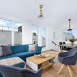 5 Beaufort - Wasserhaus, Meerblick, Sauna, Dachterrasse, Bootsanleger, Strandkorb אולפניץ