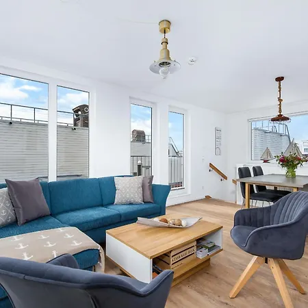 5 Beaufort - Wasserhaus, Meerblick, Sauna, Dachterrasse, Bootsanleger, Strandkorb オルペニッツ