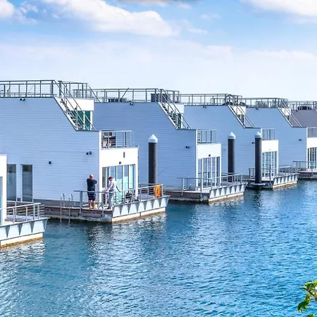 5 Beaufort - Wasserhaus, Meerblick, Sauna, Dachterrasse, Bootsanleger, Strandkorb Dom wakacyjny Olpenitz