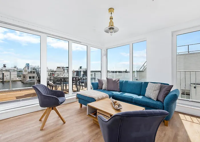 5 Beaufort - Wasserhaus, Meerblick, Sauna, Dachterrasse, Bootsanleger, Strandkorb